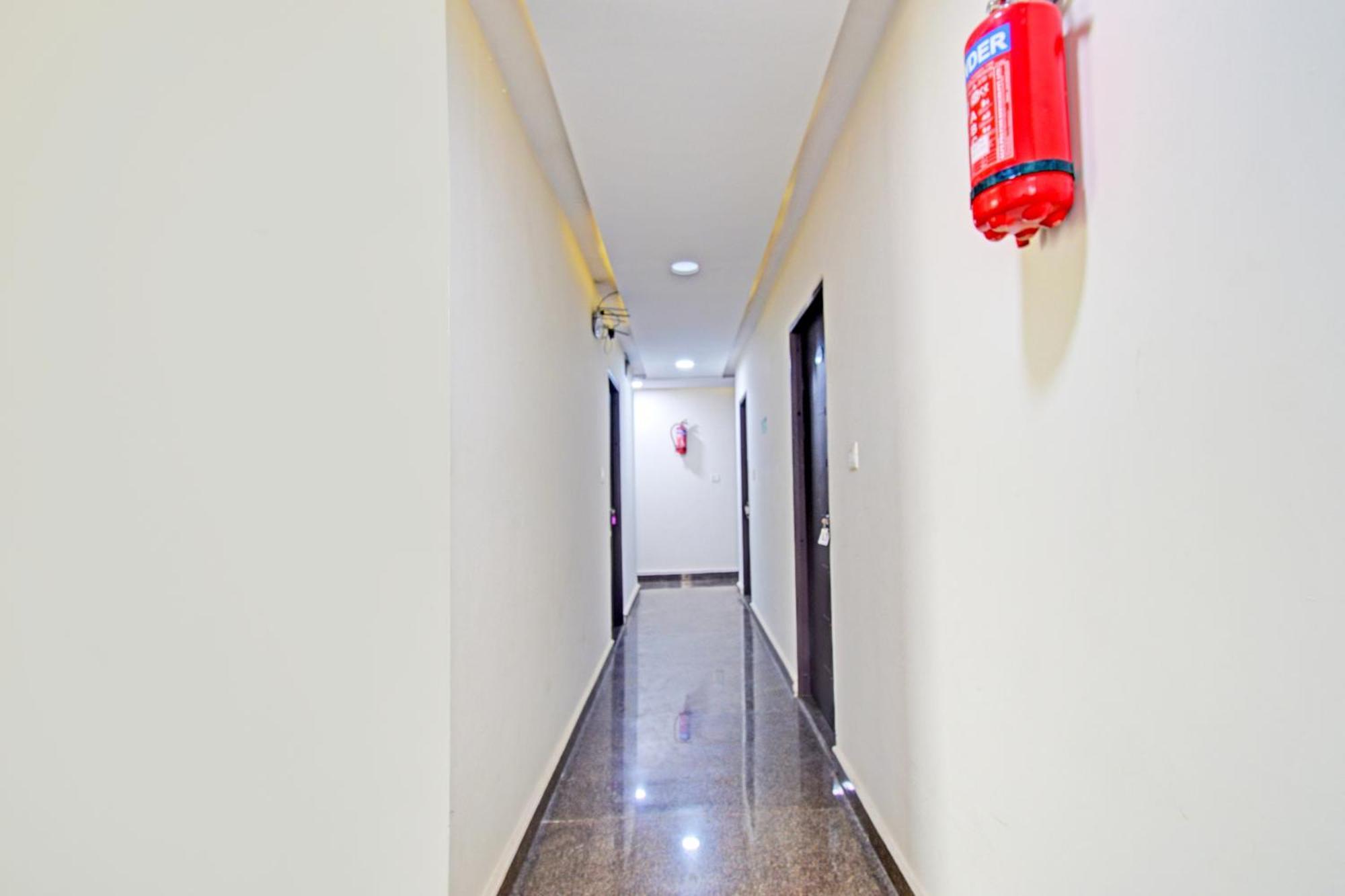 Super Hotel O Kondapur Hyderabad Formerly Dunes Inn Kondapur (Telangana) المظهر الخارجي الصورة