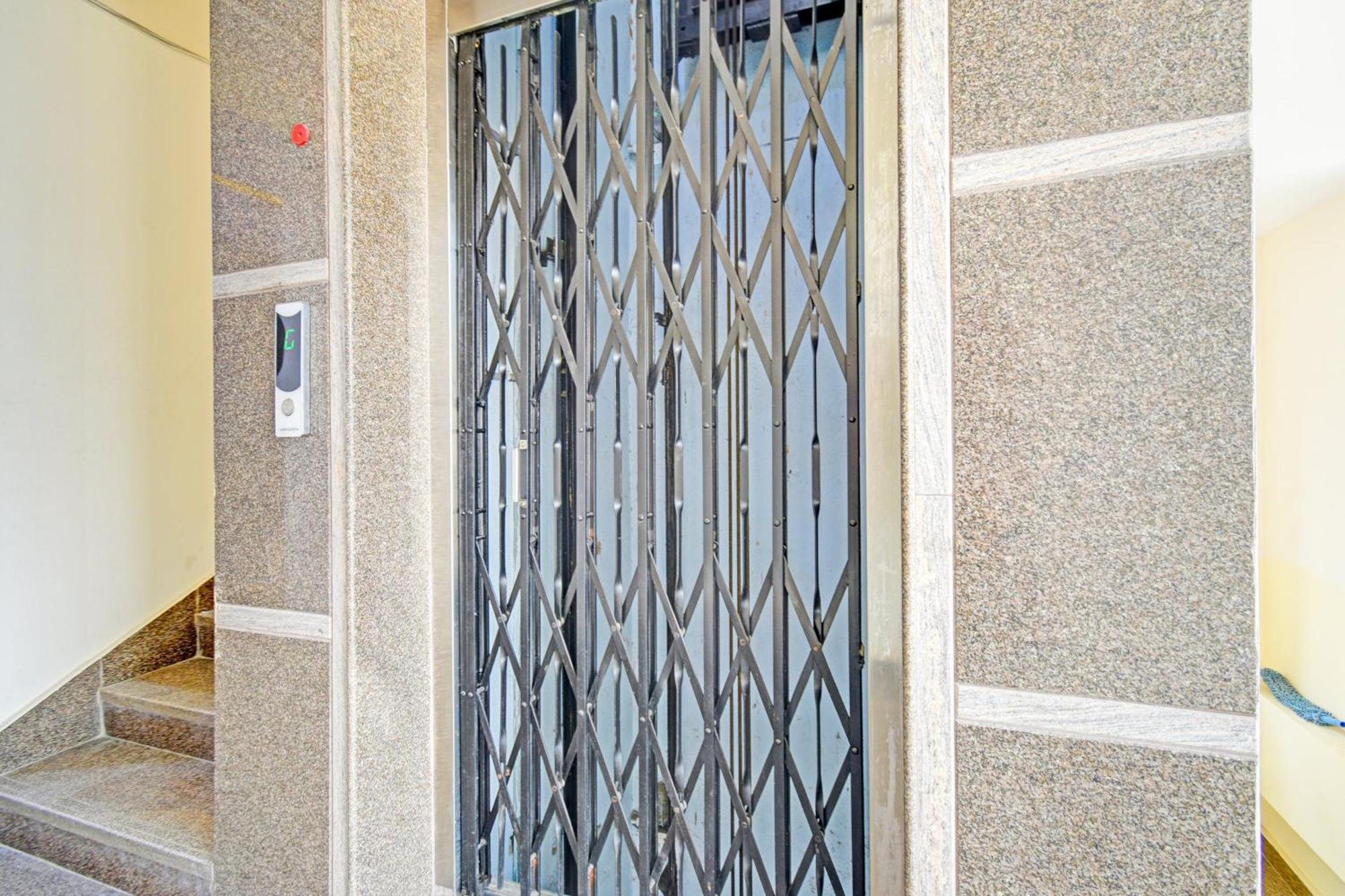 Super Hotel O Kondapur Hyderabad Formerly Dunes Inn Kondapur (Telangana) المظهر الخارجي الصورة